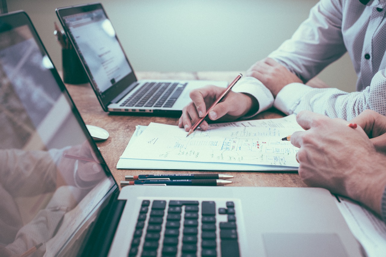 Why Companies Should Collaborate With Academia
