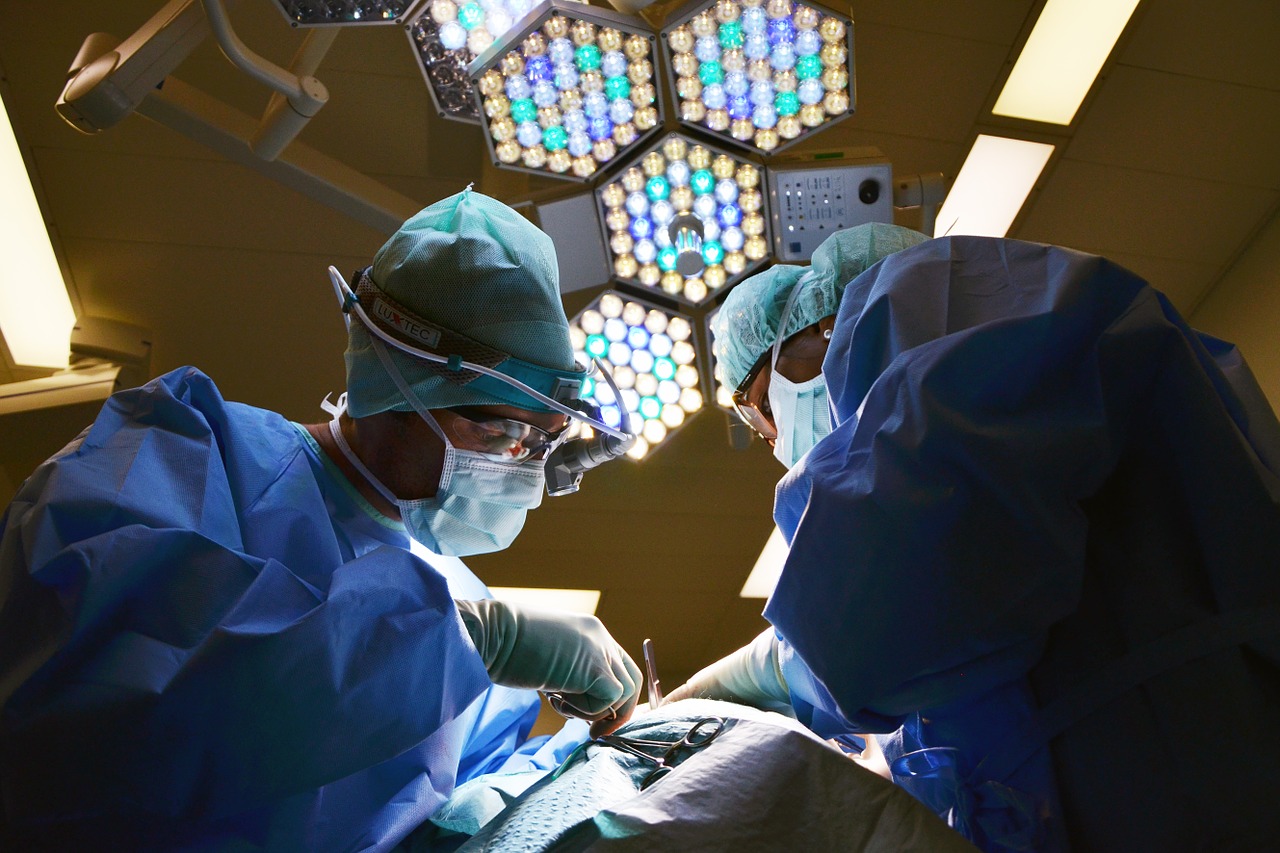 Dexamethasone reduces death in hospitalised patients with severe respiratory complications of COVID-19