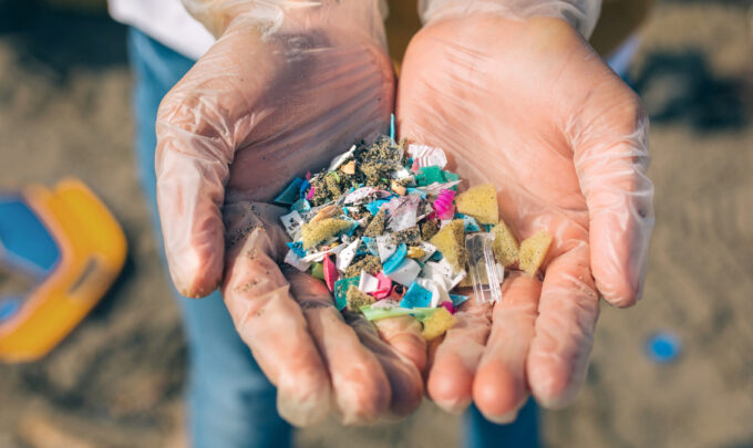 How to avoid microplastics: Strategies for consumers and corporations